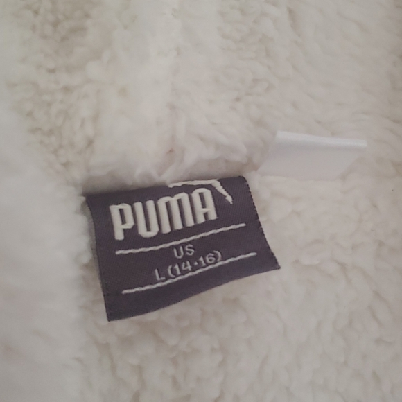 Pink fluffy puma zip up hooded jacket - Picture 3 of 5